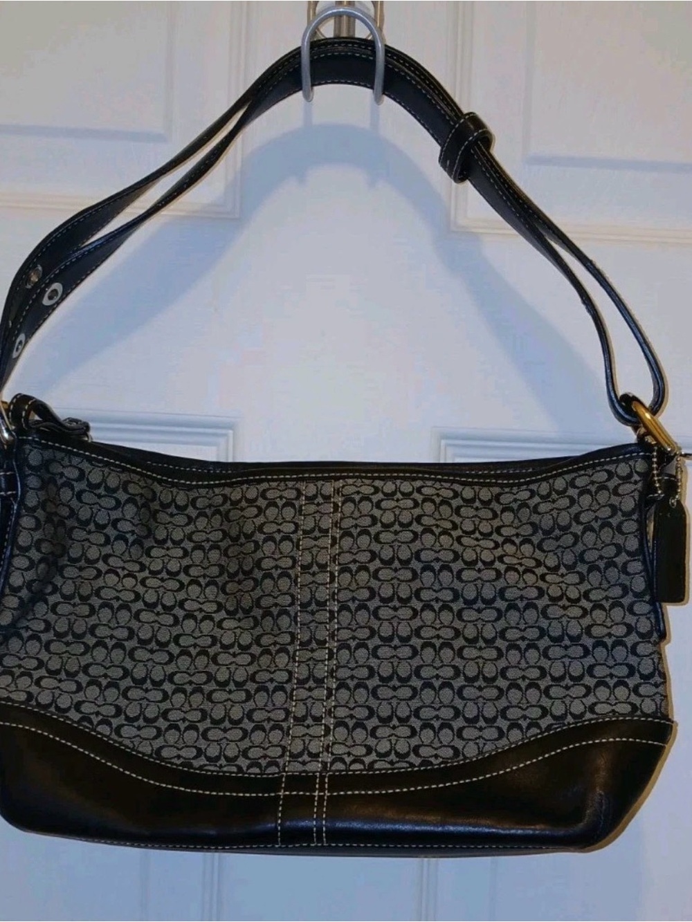 Coach Black Signature C Y2K F10945 Jacquard Soho Hobo Crossbody Bag - Picture 15 of 16